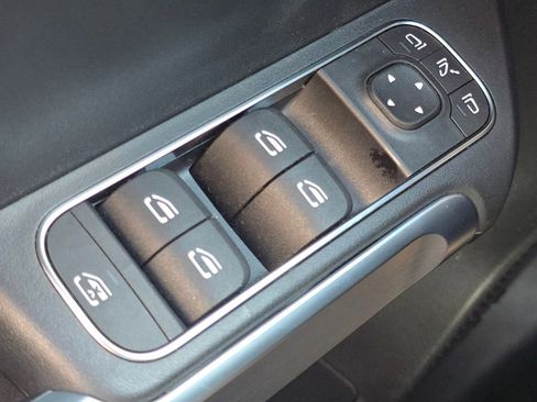 Certified 2026 Mercedes-Benz GLB 250 4MATIC image 27