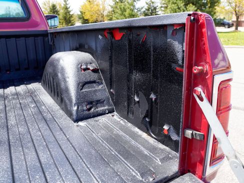 Used 1988 Dodge D/W Truck 100 AWD/4WD image 39