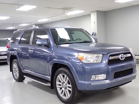 Used 2013 Toyota 4Runner Limited image 1