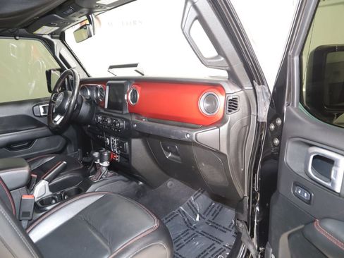 Used 2020 Jeep Gladiator Rubicon AWD/4WD image 44