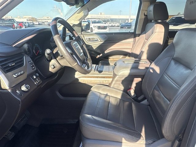 Used 2018 GMC Yukon XL Denali w/ Denali Ultimate Package RWD image 20