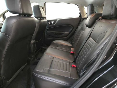 Used 2014 Ford Fiesta Titanium FWD image 24
