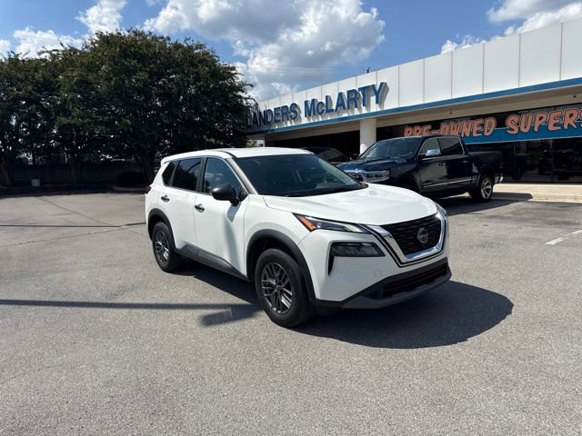 Used 2023 Nissan Rogue S AWD/4WD image 1