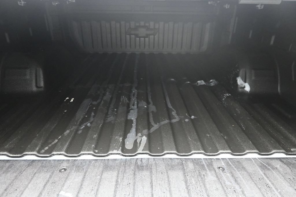 Used 2026 Chevrolet Silverado 1500 High Country AWD/4WD image 11