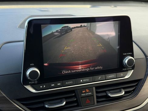 Used 2023 Nissan Altima 2.5 SV image 20