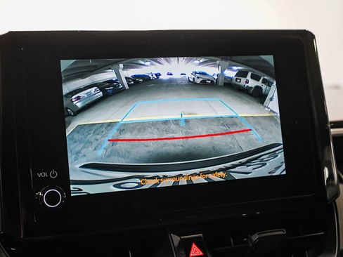 Certified 2025 Toyota Corolla SE w/ Convenience Package image 26