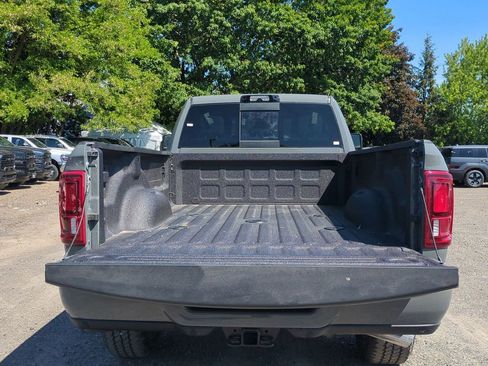 New 2026 RAM 3500 Laramie AWD/4WD image 10
