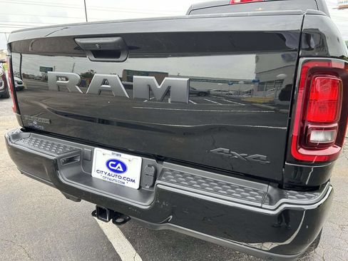 Used 2025 RAM 2500 Big Horn AWD/4WD image 13