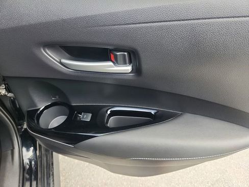 Used 2022 Toyota Corolla SE FWD image 30