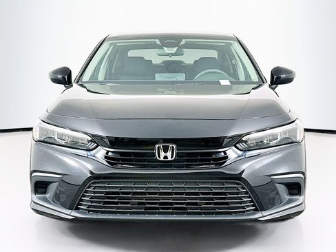 Used 2023 Honda Civic LX image 2