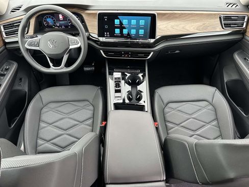 New 2026 Volkswagen Atlas SE image 11