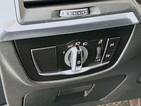 Used 2023 BMW X3 xDrive30i image 17