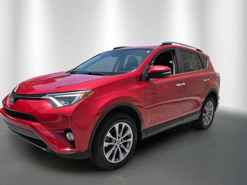 Used 2017 Toyota RAV4 Limited FWD image 7