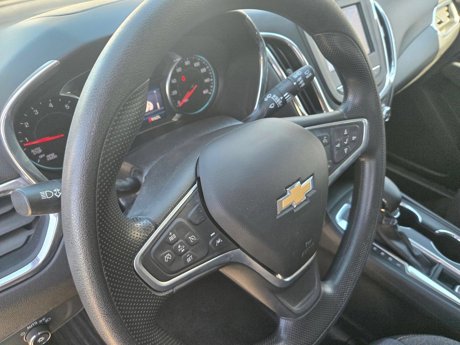 Used 2023 Chevrolet Equinox LT AWD/4WD image 10
