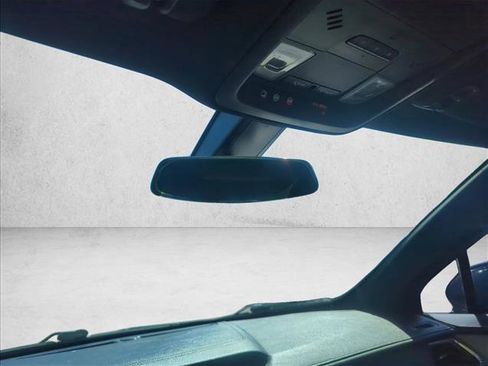 Used 2018 Cadillac XT5 FWD w/ LPO, Wheel Lock Package image 11