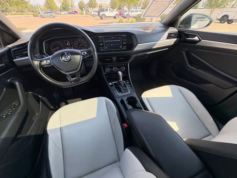 Used 2019 Volkswagen Jetta R-Line FWD image 20