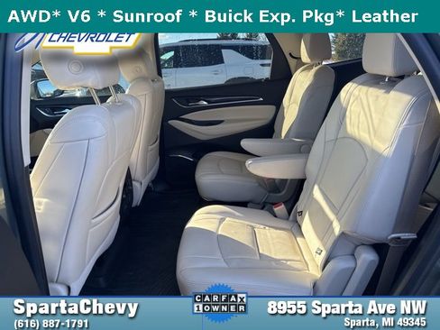 Used 2023 Buick Enclave Premium image 18