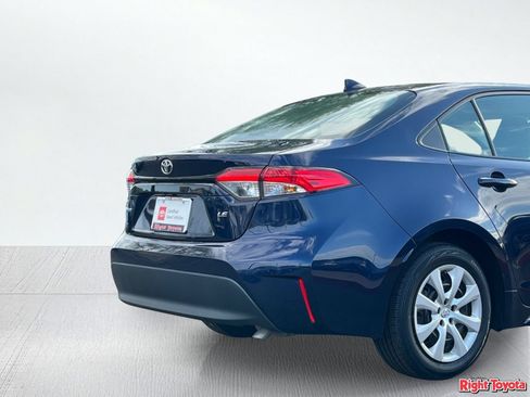 Certified 2025 Toyota Corolla LE FWD image 12