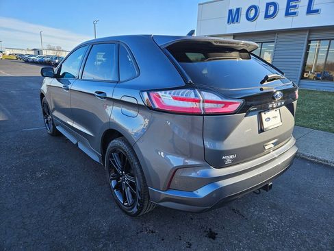 Used 2023 Ford Edge ST-Line w/ Class II Trailer Tow Package image 8
