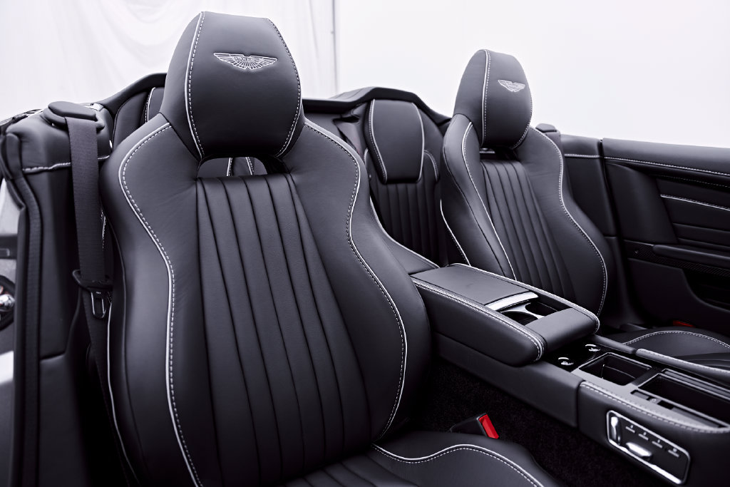 Used 2016 Aston Martin DB9 GT RWD image 57