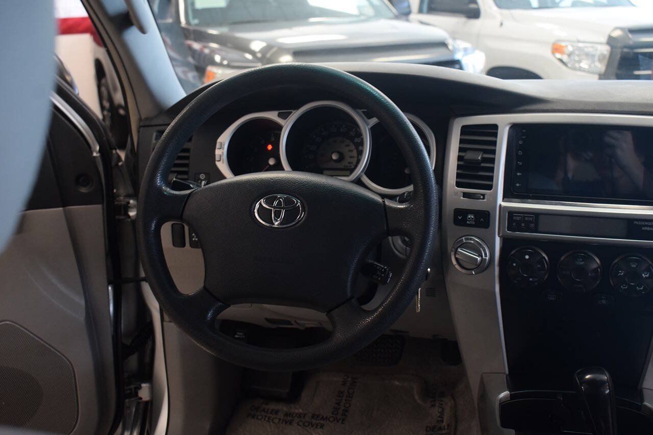 Used 2005 Toyota 4Runner Sport AWD/4WD image 20