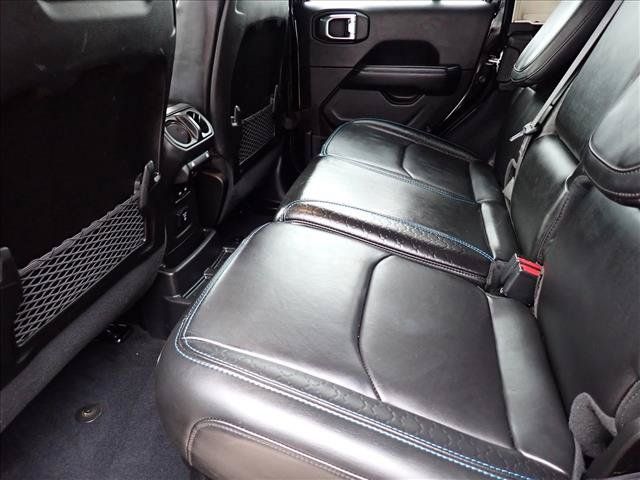 Used 2024 Jeep Wrangler High Altitude AWD/4WD image 9
