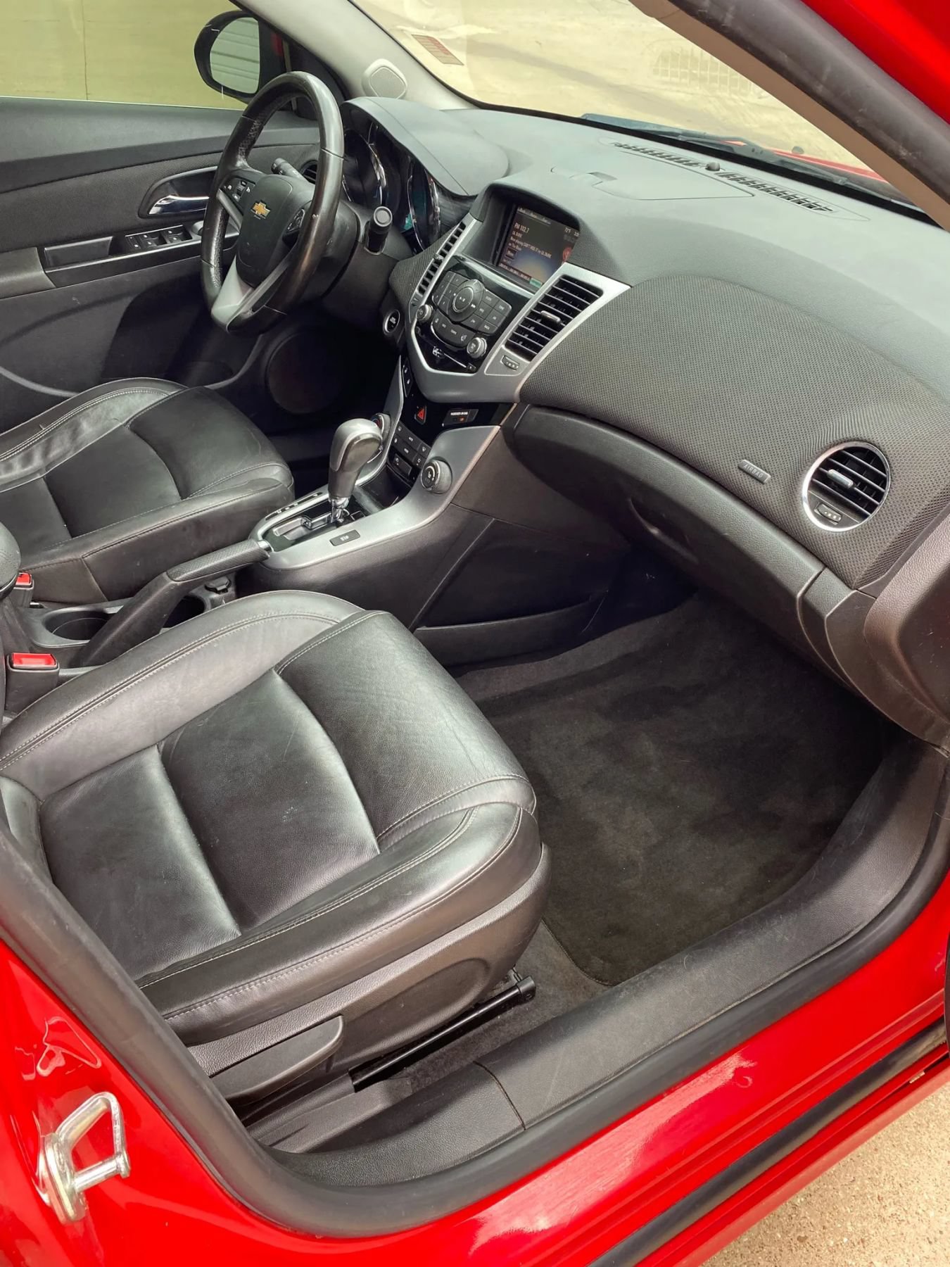 Used 2014 Chevrolet Cruze LTZ w/ RS Package FWD image 19