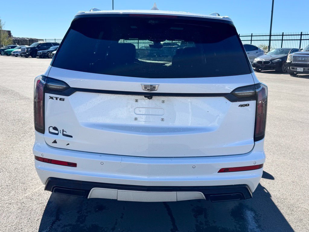 Used 2024 Cadillac XT6 Sport w/ LPO, ONYX Package AWD/4WD image 10