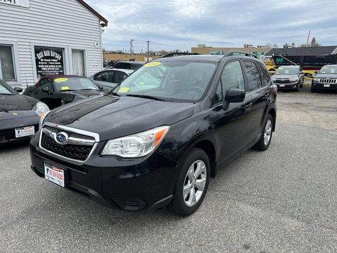 Used 2014 Subaru Forester 2.5i Premium w/ All-Weather Package image 3