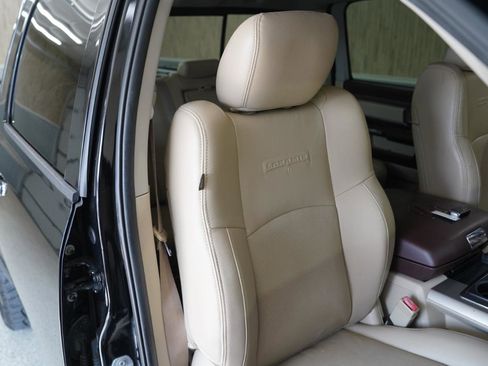 Used 2015 RAM 1500 Laramie w/ Convenience Group image 25