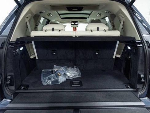 New 2027 BMW X7 xDrive40i AWD/4WD image 13