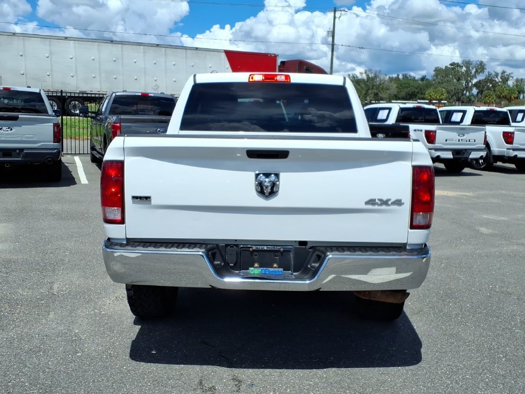 Used 2022 RAM 1500 Classic SLT AWD/4WD image 6