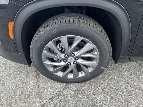 New 2026 Buick Enclave Preferred FWD image 10