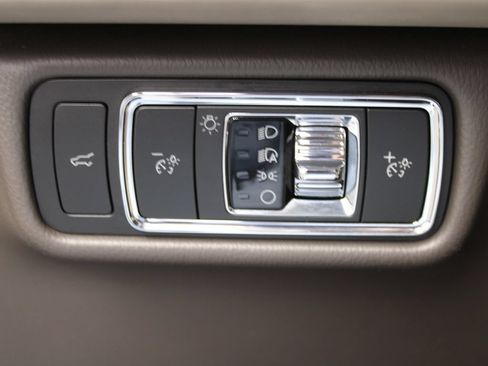 Used 2022 Lincoln Aviator Reserve w/ Equipment Group 201A AWD/4WD image 59