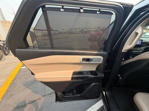 Used 2020 Ford Explorer Limited w/ Class III Trailer Tow Package AWD/4WD image 19