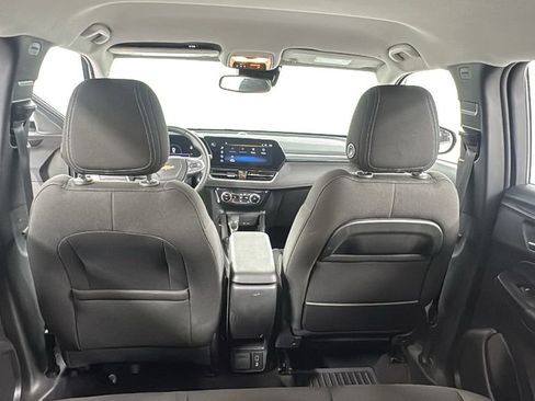 Used 2024 Chevrolet TrailBlazer LT w/ Convenience Package image 18