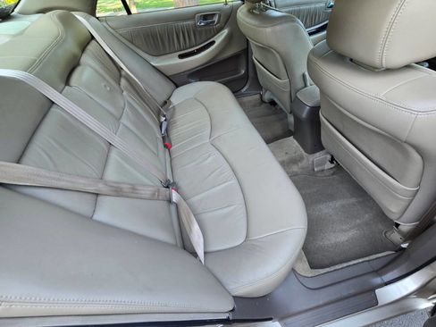 Used 2000 Honda Accord EX image 17