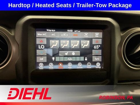 Used 2020 Jeep Gladiator Sport w/ Quick Order Package 24S AWD/4WD image 29