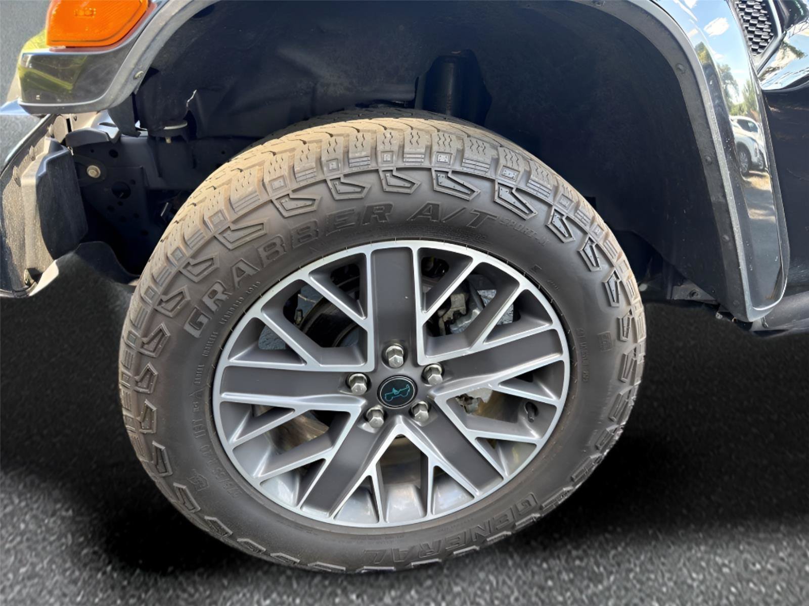 Used 2024 Jeep Wrangler High Altitude AWD/4WD image 9