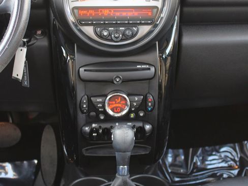 Used 2014 MINI Cooper Countryman image 12