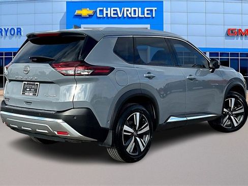 Used 2023 Nissan Rogue Platinum w/ Platinum Premium Package image 5