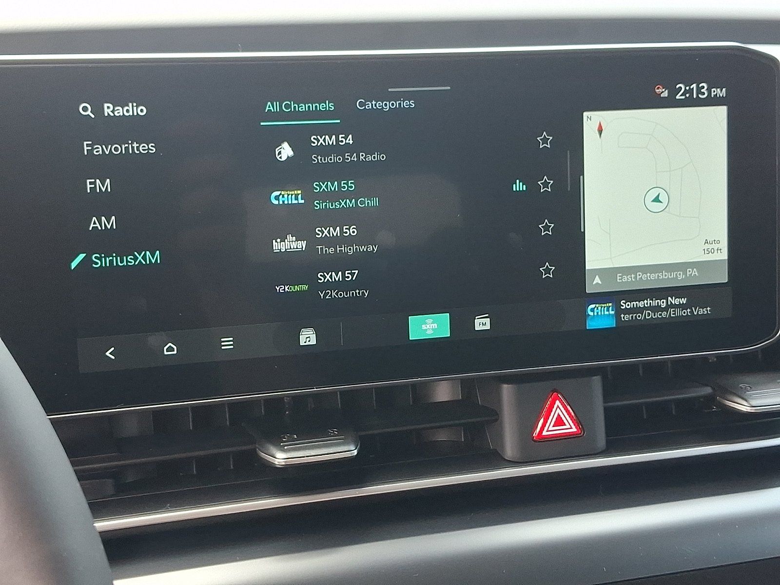 New 2027 Kia Carnival LX FWD image 13