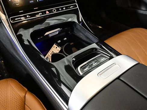Used 2026 Mercedes-Benz CLE 53 AMG 4MATIC Cabriolet image 13