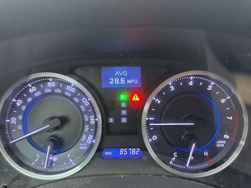 Used 2012 Lexus IS 250 w/ Premium Pkg Value Edition RWD image 13