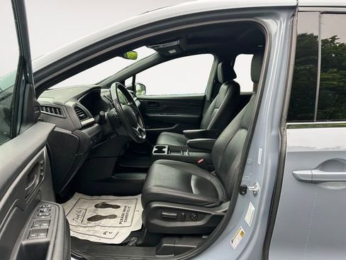 Used 2024 Honda Odyssey Sport image 9