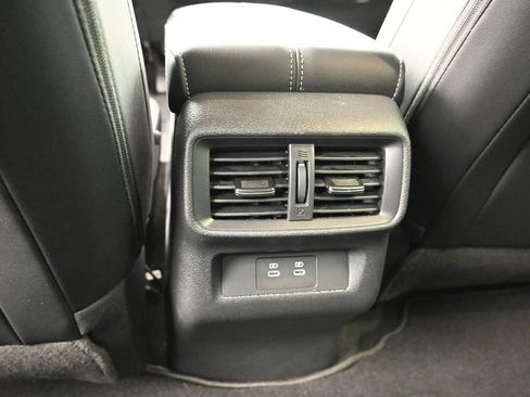 Used 2025 Nissan Murano SL AWD/4WD image 12
