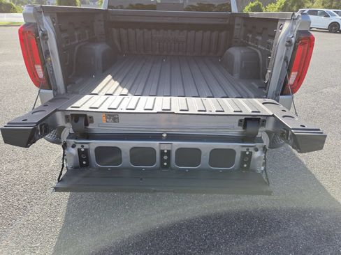 New 2026 GMC Sierra 1500 AT4 w/ AT4 Premium Package AWD/4WD image 23