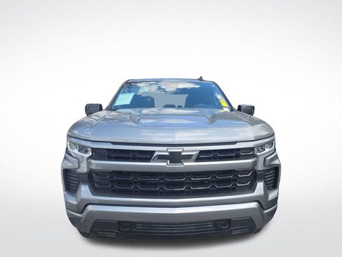 Used 2024 Chevrolet Silverado 1500 RST image 2