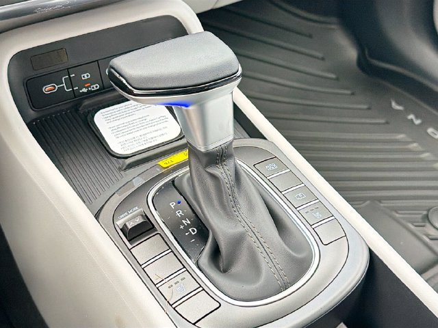 New 2026 Hyundai Kona SEL Sport FWD image 16