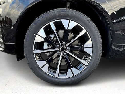 New 2026 Volvo XC60 B5 Plus w/ Protection Package Premier image 12